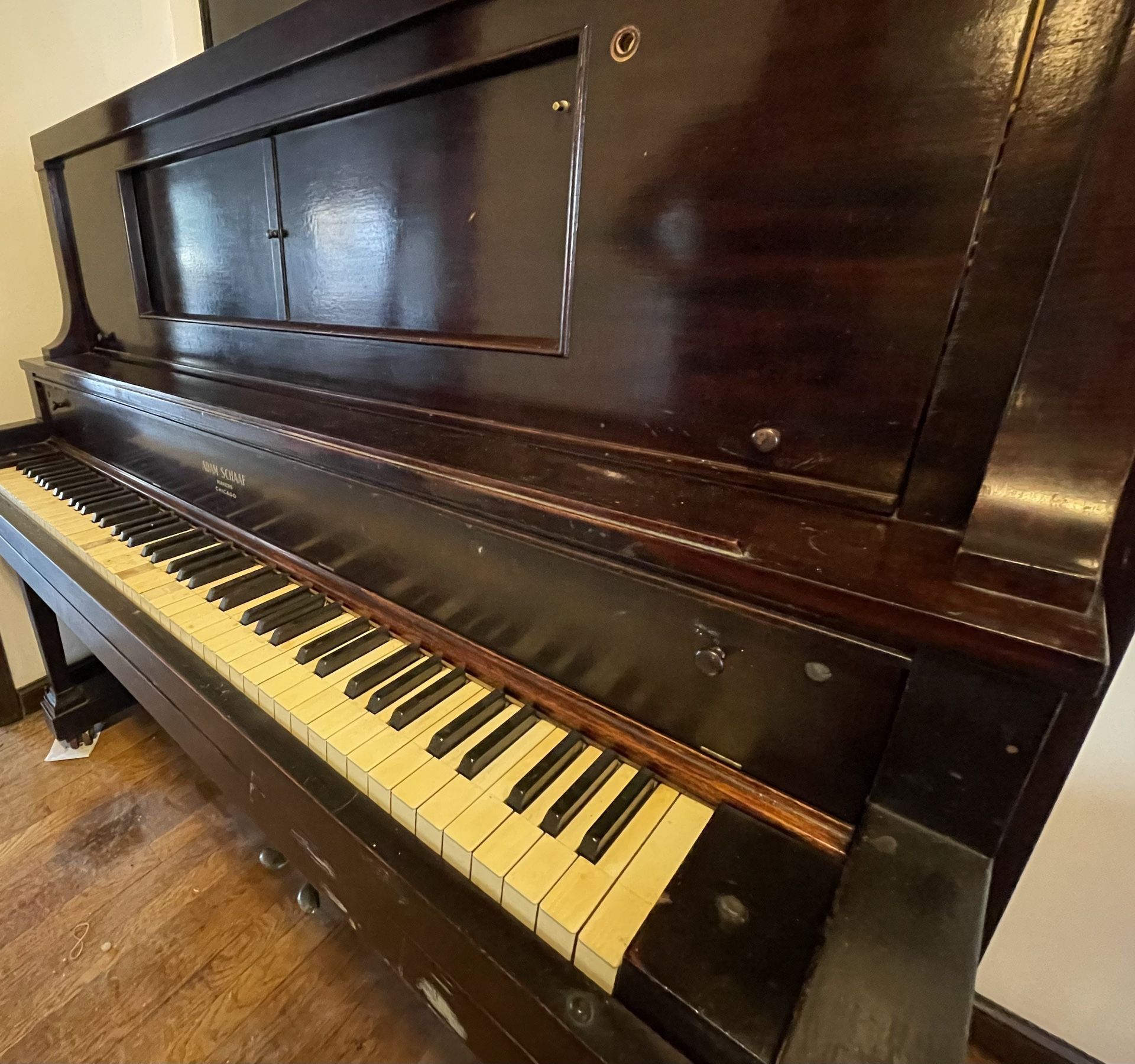 FREE PIANO!  Just Come Pick It Up! 