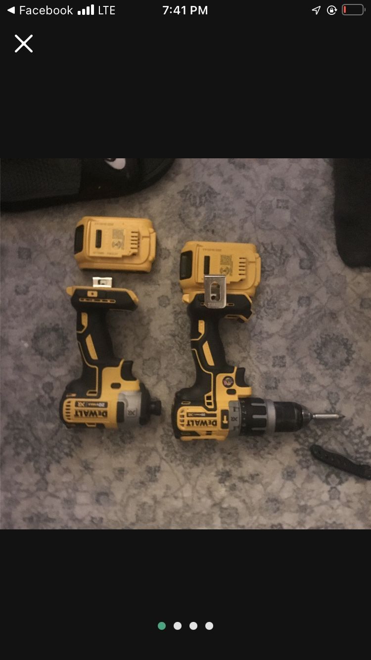 DEWALT 20V MAX Hammer Drill and Impact Driver, Cordless Power Tool Combo Kit with 2 Batteries