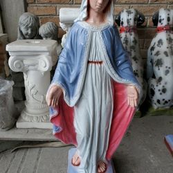 Sale Virgen Maria