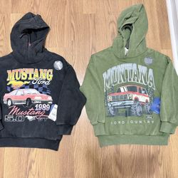Boys Hoodie Sweatshirt(size 6/7)