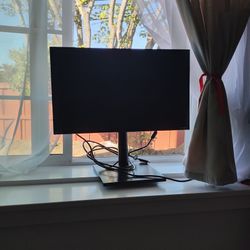 Samsung Computer Monitor 