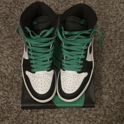 Jordan 1 OG Lucky Green 