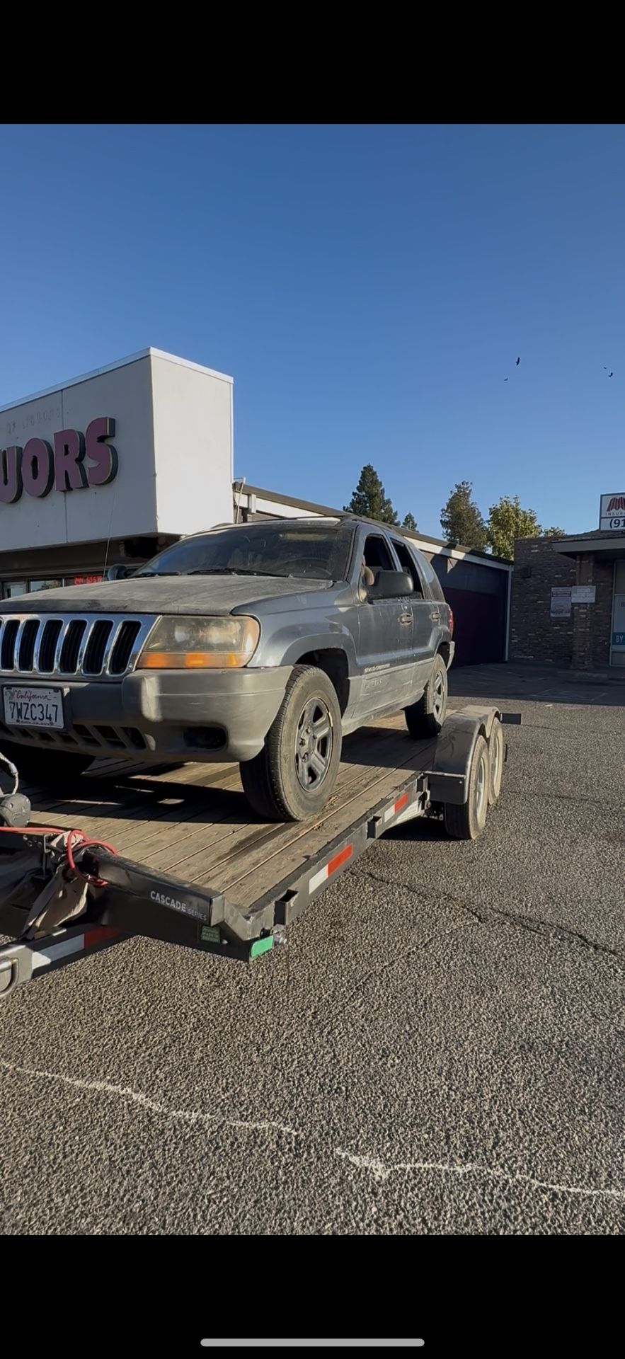 Flatbed Trailer For T0WlNG