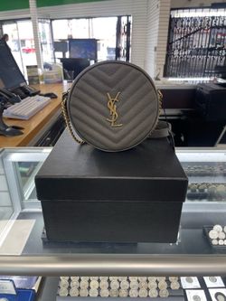 YSL Grain De Poudre round bag