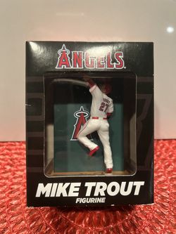 2015 Mike Trout Figurine