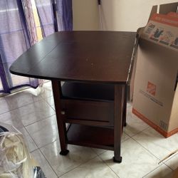 Dinning Table 