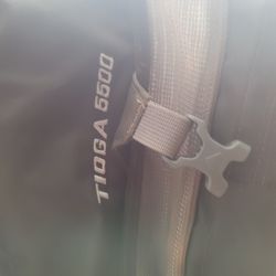 Kelty Tioga 5500 Hiking Backpack .