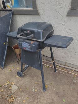 Gas bbq char- broil