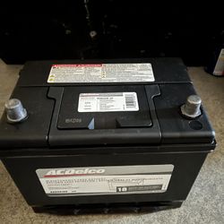 Battery ACDELCO Good Conditions