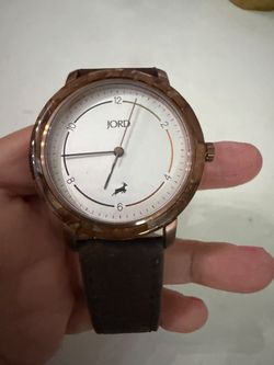 JORD MEN WATCH- $120$ - Vintage - Rare hard to find - Belt is in good condition as shown