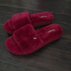 Size 9 Ugg Shoes