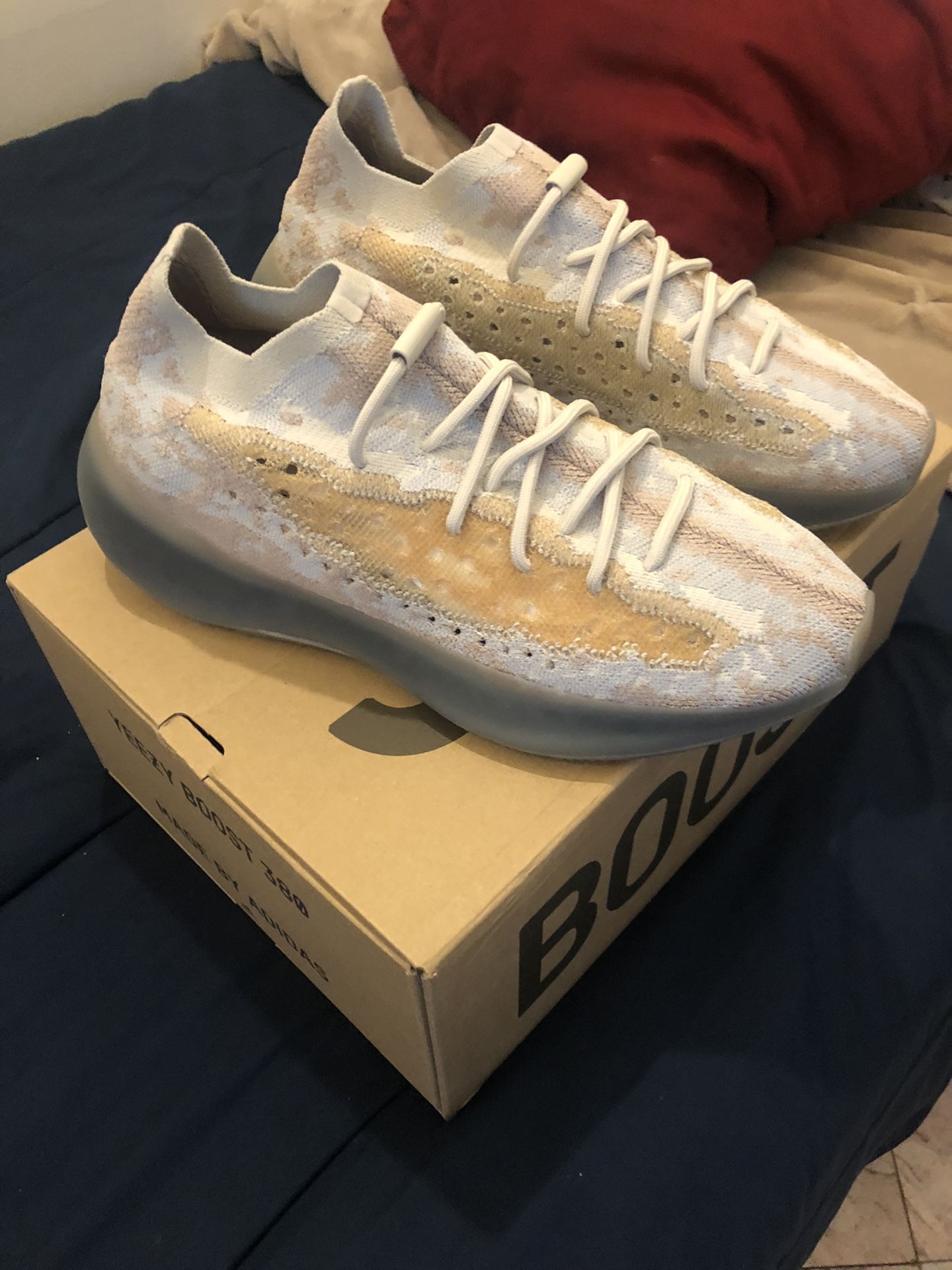 Yeezy 380 pepper size 12 DS