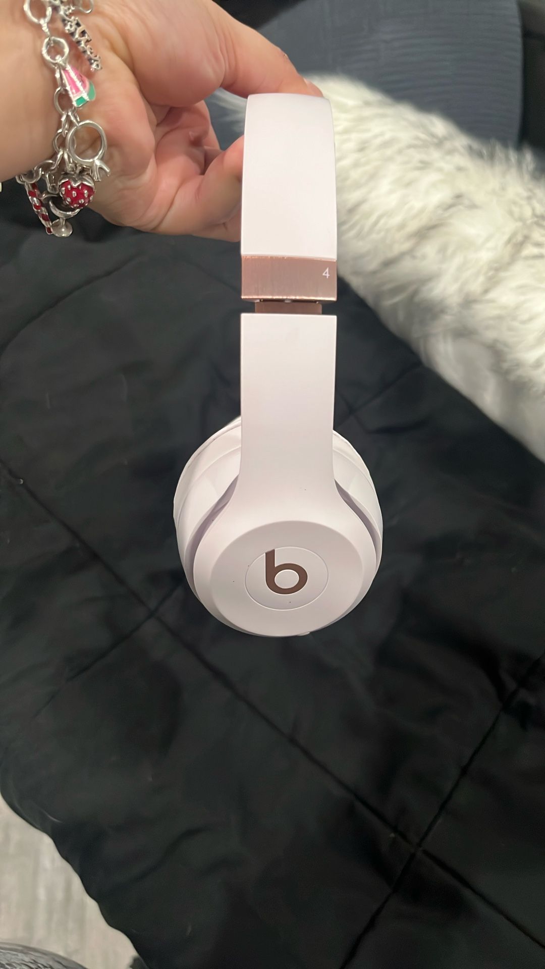 Beats Solo Bluetooth Headphones 