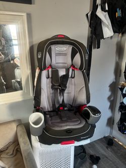 Car baby seat adjustable