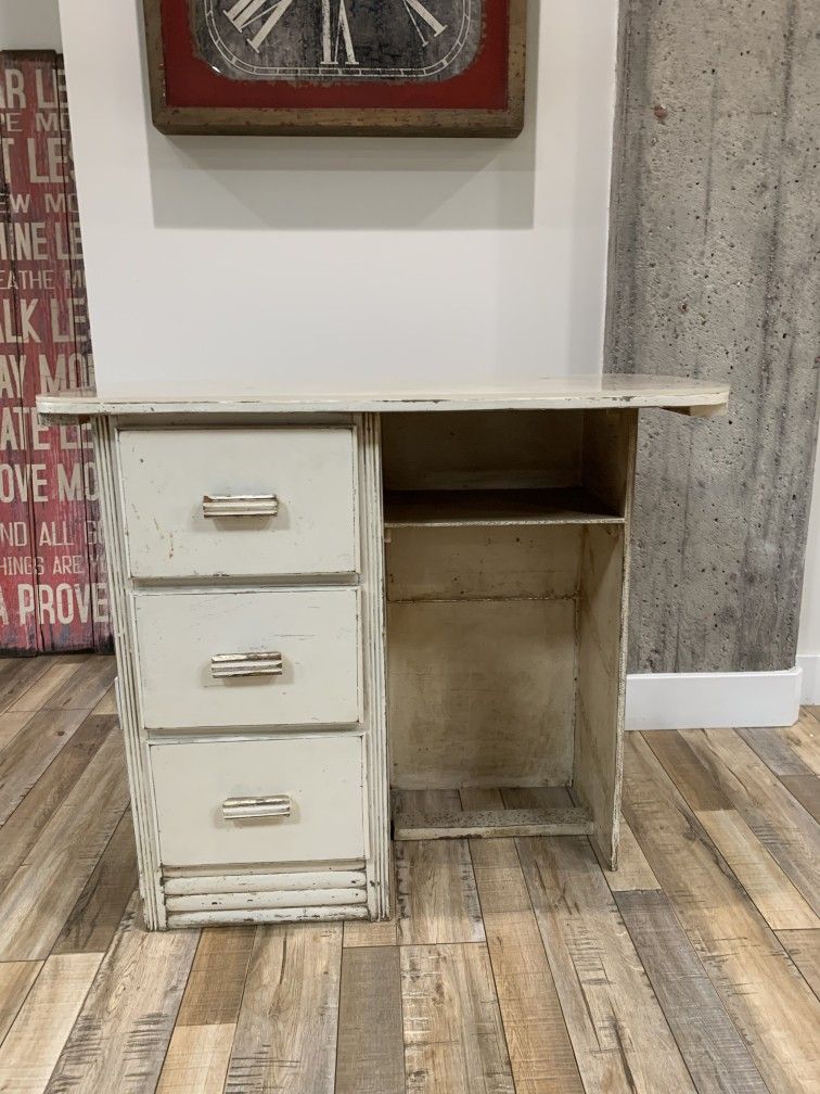 Antique Distressed White Desk with Drawers - A Shabby Chic Accent!