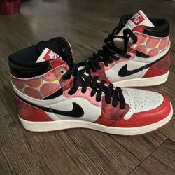 Air Jordan 1 Retro High OG 'Spider-Man: Across the Spider-Verse (Next Chapter)