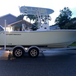 2015 Sportsman 25ft