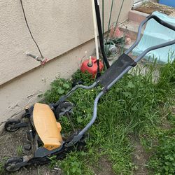 18” 5 Blade Fiskars Push Mower