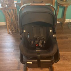 Nuna Infant Car Seat 