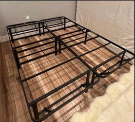 FULL SIZE METSL BED FRAME FOLDABLE (BRAND NEW IN BOX) (VERY STURDY)