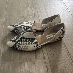 Steve Madden Snakeskin Flats