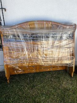 Oak Wood Bed queen