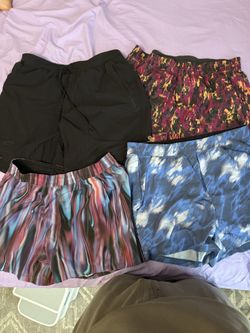 Lululemon men shorts