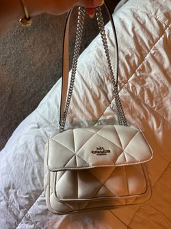 Coach Klare Crossbody 25 with Puffy Diamond Quilting