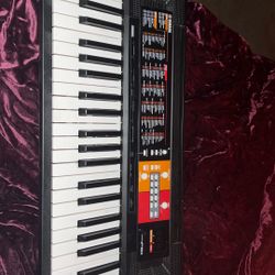 Yamaha  Digital Keyboard 