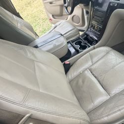 Escalade Tahoe Suburban Yukon Front Seats