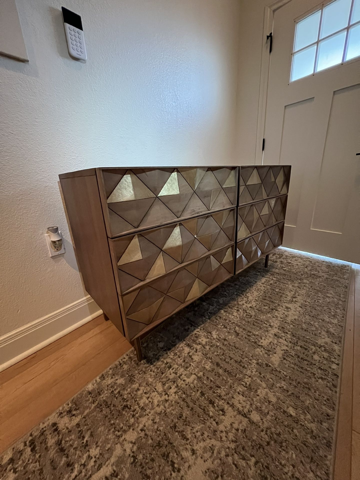 West Elm Diamond Rhombus 6Drawer Dresser for Sale in Austin, TX OfferUp
