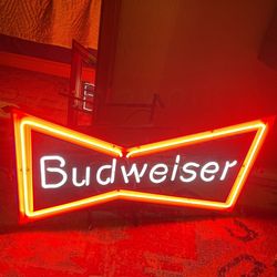Original Vtg 1986 Budweiser Light Up Sign 