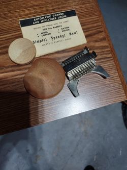 Dritz Automatic Darner And Miniature Loom