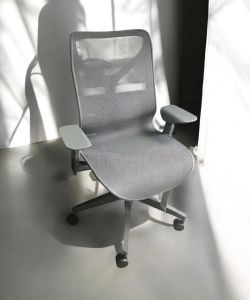 Herman Miller Cosm Mid-Back Ergonomic Chairs – New In Box – From $1,200 📦 Florida