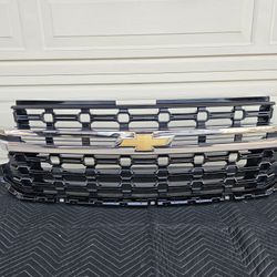 Chevrolet Suburban Tahoe OEM Grille 
