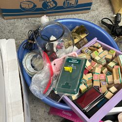 STORAGE UNIT SALE 
