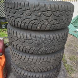 205/70/15 studded snows on 5x114.3 or 5x108 steel wheels.