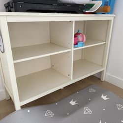 storage cabinet 