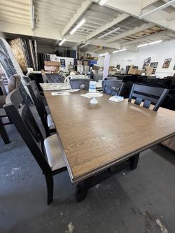 Dining Table Set – Modern & Stylish