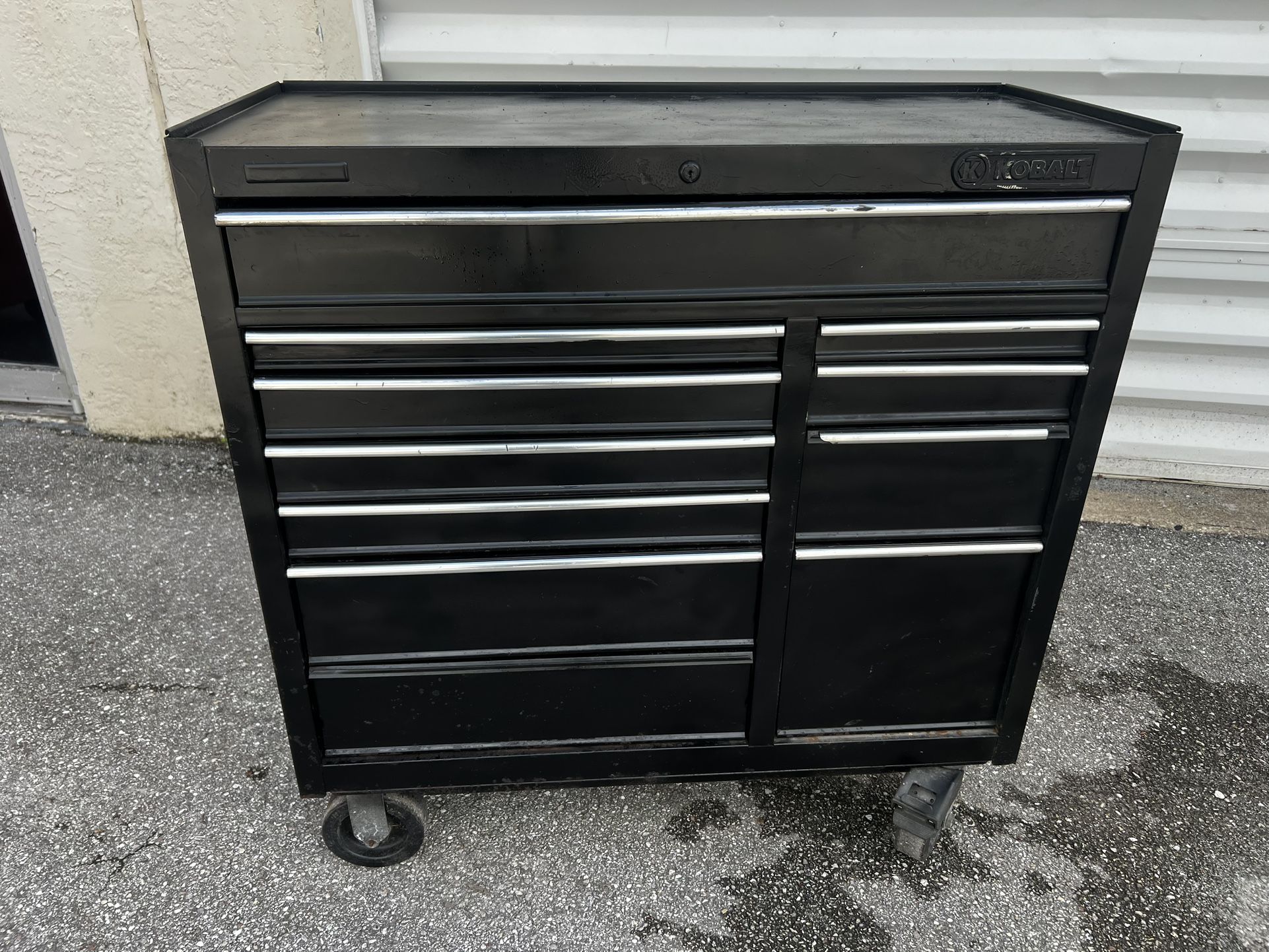 Vintage Kobalt 11 Drawer Black Steel Rolling Shop Garage Mechanics Tool Box Chest! Top drawer sticks a little, but works. All other drawers work great