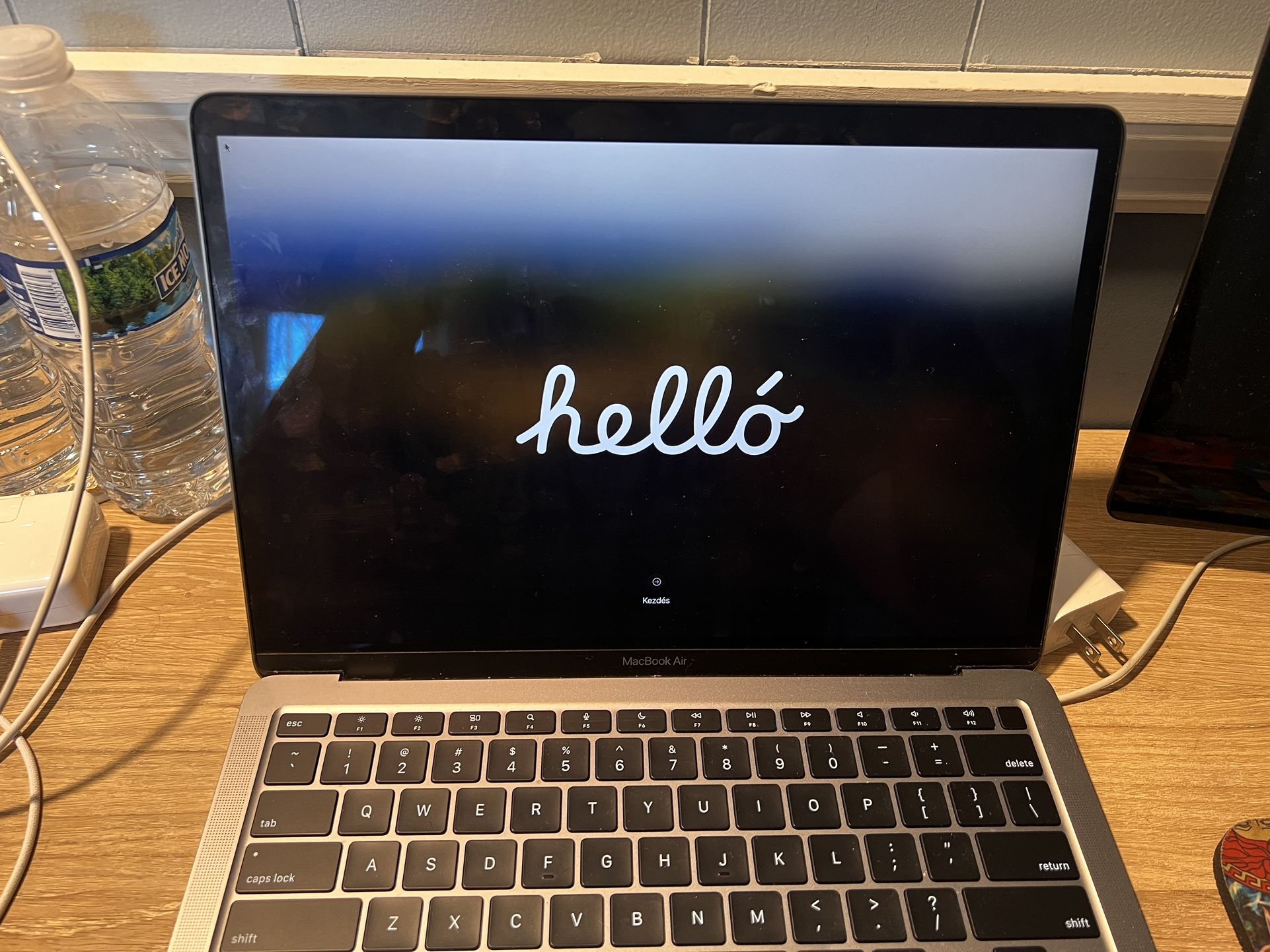 MacBook Air Retina display Nearly New