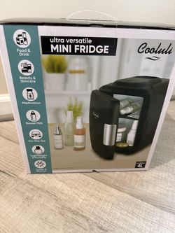 Ultra Versatile Mini Fridge – Compact & Portable (New)