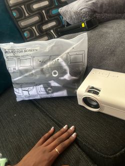 RCA Projector with the screen