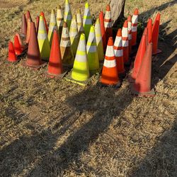 Cones Bulk Lot – 30+ Cones (Mixed Sizes, Some Heavy Duty)