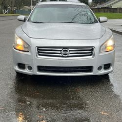 2014 Nissan Maxima