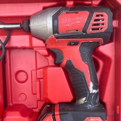 Milwaukee Drill 