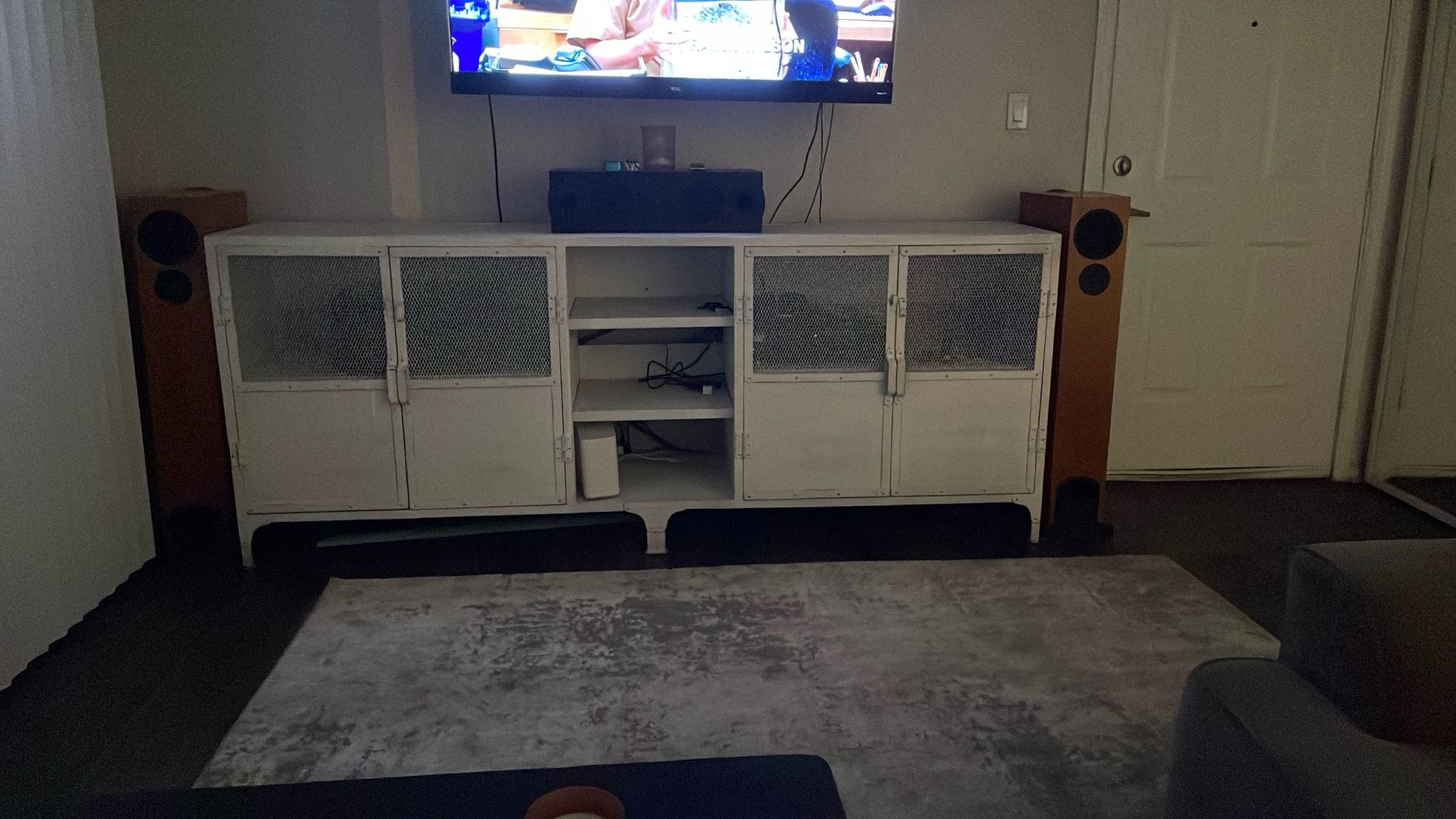 tv stand