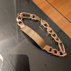14k Real Gold 8.25" Figaro Bracelet, 29.1g
