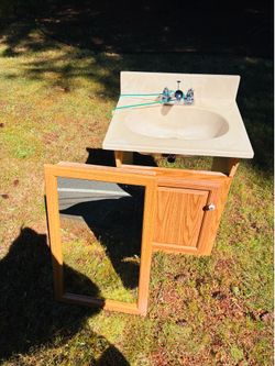 Small Bathroom Vanity