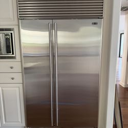 Sub zero 48" Classic Side-by-Side Refrigerator/Freezer  